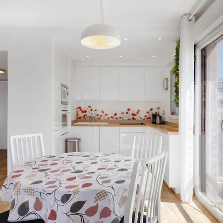 Centre Juan Les Pins 2p Pkg Elfira * Antibes