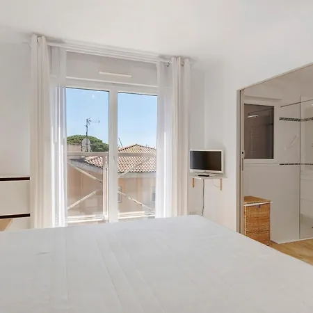 Centre Juan Les Pins 2p Pkg Elfira Appartement *