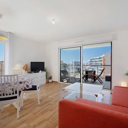 Centre Juan Les Pins 2p Pkg Elfira Apartamento